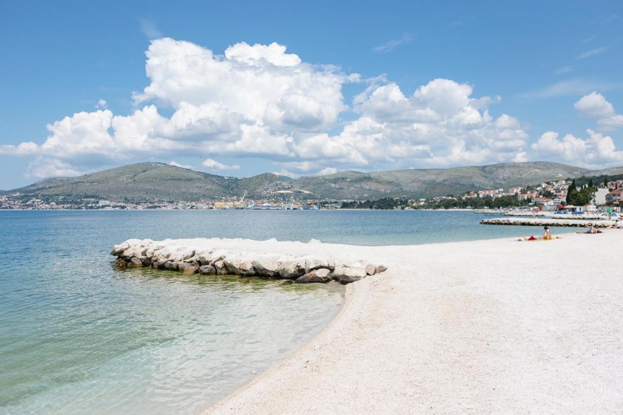 Studio-Appartements Emwey Trogir Exterior foto